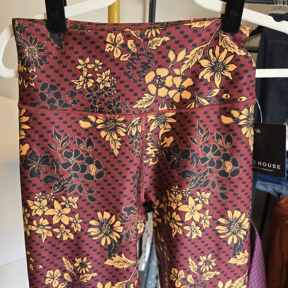 Marika Floral Leggings Small NWT